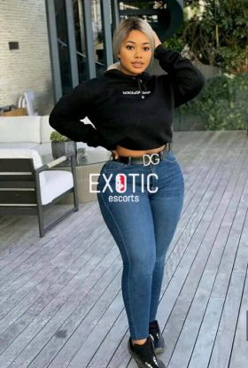 HALMA (GIRL FROM TANZANIA)