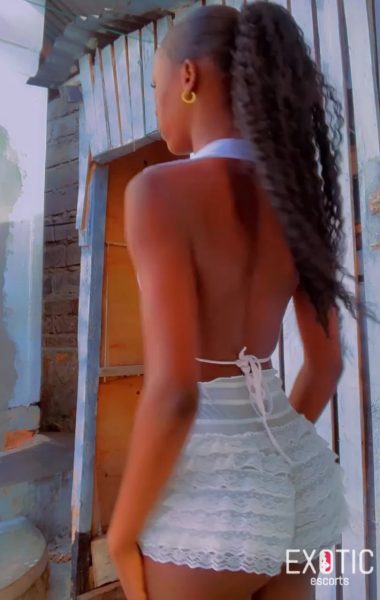 tINA, escort in Naalya, Uganda (photo 6)