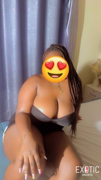 Prettyz, escort in Makindye, Uganda (photo 4)